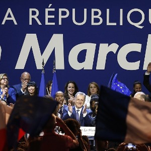 France : L’«immobilisme» de LREM face aux députés du parti accusés d’agression sexuelle fustigée par Mediapart