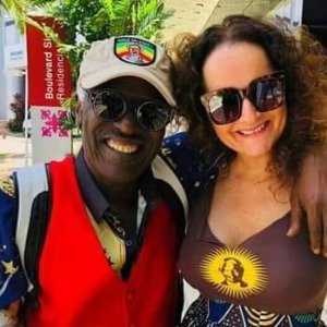 People : Alpha Blondy : le chanteur dira «OUI» devant Dieu et les hommes
