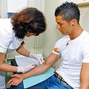 PEOPLE  : Le résultat du test de Ronaldo sur le coronavirus est sorti