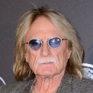 FRANCE : le chanteur Christophe en réanimation à Brest