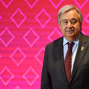 AMÉRIQUE : «Pas de temps à perdre» : la réaction de l’OMS face à la décision de Trump de suspendre le financement américain