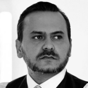 Gabon : comment Brice Laccruche Alihanga a tenté de mettre fin à ses jours