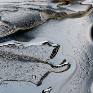 AFRIQUE 2050 :  L'essence vendue au Nigéria en provenance d'Europe est «plus sale» que le carburant «de brousse» du marché noir