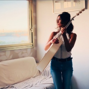 MUSIQUE :  Floo Folk, le clip de Feel Alive