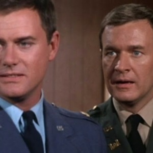 CINEMA 	 Je rêve de Jeannie :  Quelques courtes vidéos. juste pour profiter et rire dans ce monde de civilisation ensanglantée