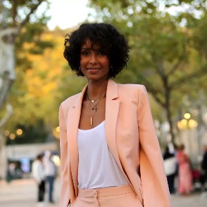 FAITS DIVERS  : Sonia Rolland l’ex-Miss France est mise en examen pour un appartement offert par le feu dictateur gabonais Omar Bongo