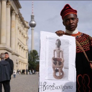 AFRIQUE 2050 : L'Allemagne restitue une statue de déesse volée au Cameroun il y a 120 ans