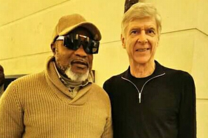 La photo d’une recontre entre Koffi Olomide et Arsène Wenger affole la toile