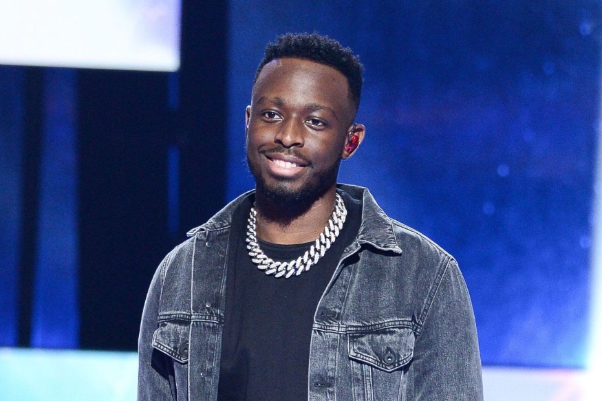 PEOPLE : Le rappeur Dadju chante avec sa fille Maamou et fait fondre les internautes