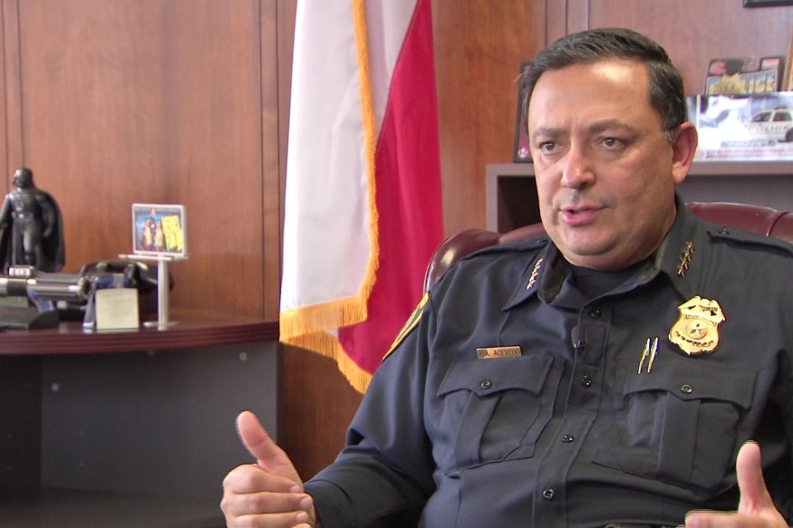 AMÉRIQUE Mort de George Floyd : Arturo Acevedo, chef de la police de   Houston demande à son président de «la fermer» lors d’une interview