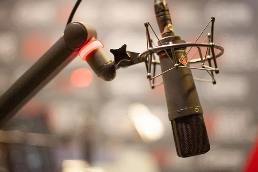 Le journaliste François Debré est décédé quelques heures après son frère Bernard