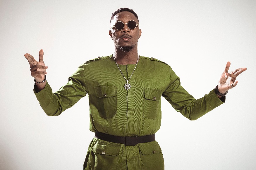 MUSIQUE : STANLEY ENOW - TU VAS LIRE L'HEURE