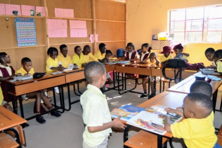 Pourquoi les parents envoient-ils leurs tout-petits dans un internat au Lesotho ?