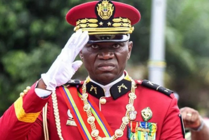 GABON : Le chef de la junte gabonaise, Nguema, révèle son ambition présidentielle